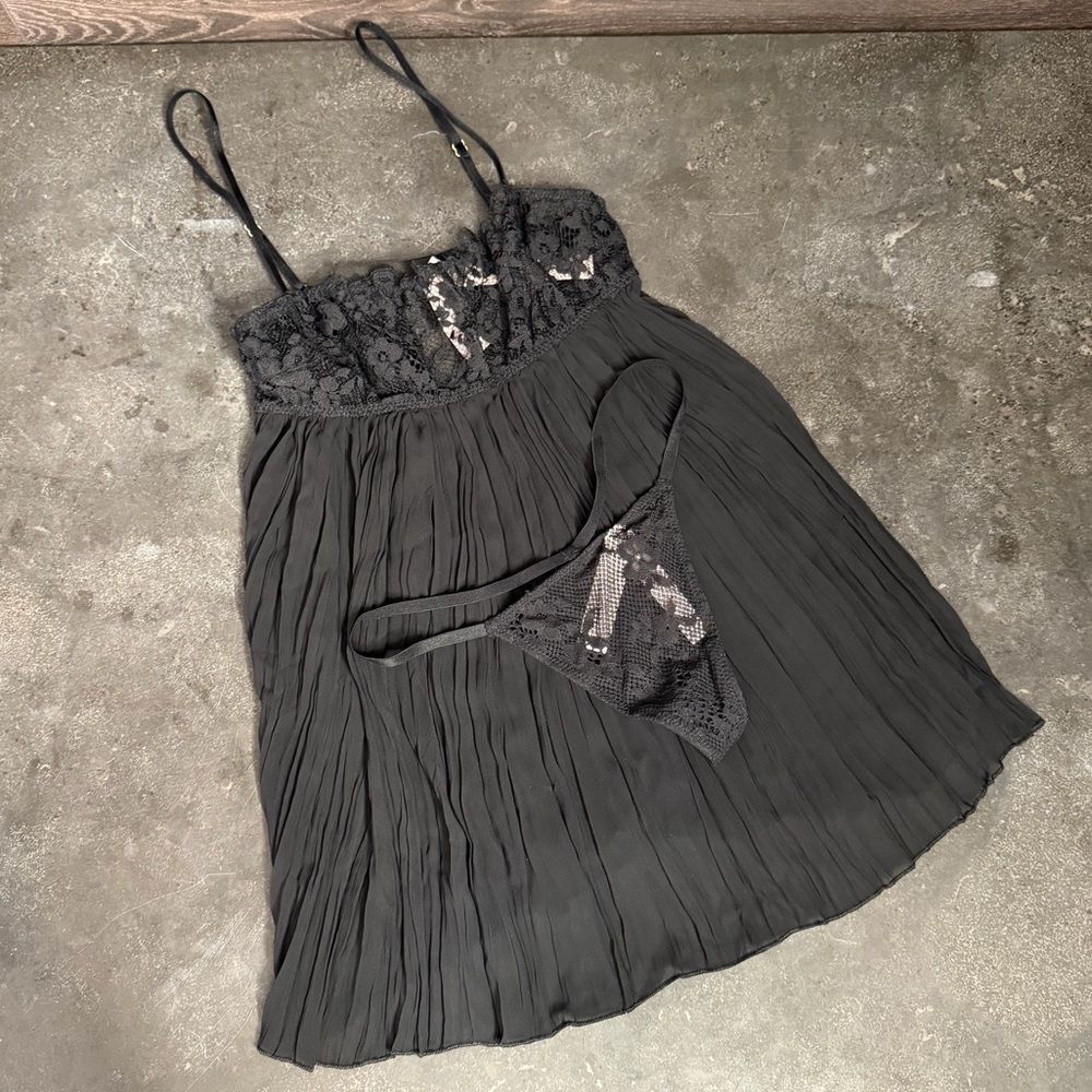 Victoria's Secret DREAM ANGELS Dare to Dream Lace Pleated Babydoll Set, XS. NWT! - Picture 4 of 13